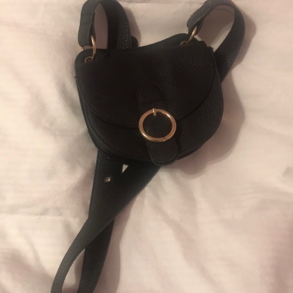 Handbags - Black Crossbody Bag